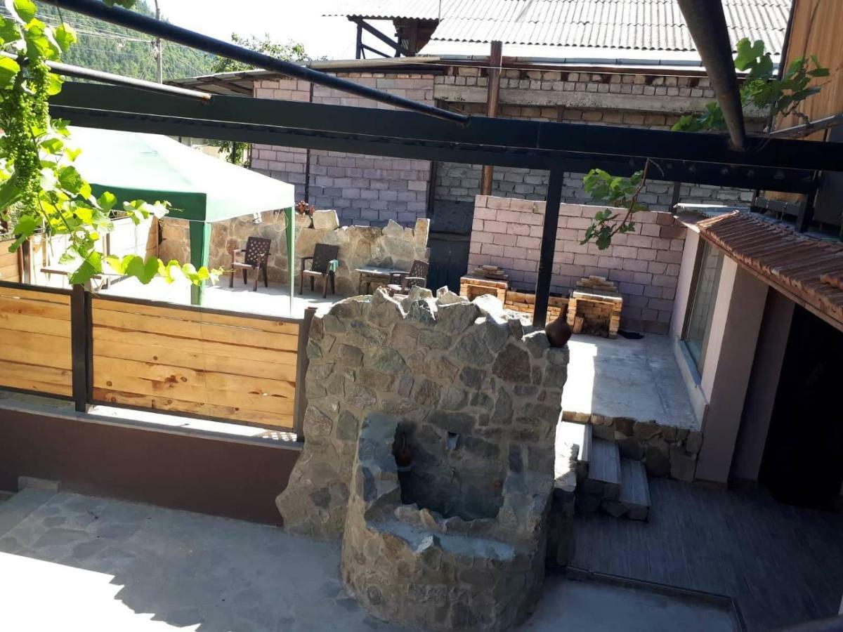House Lia Hotel Borjomi Luaran gambar